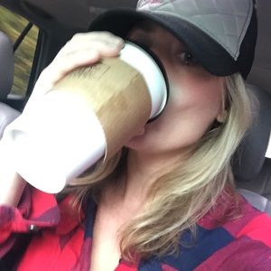 Meet your Posher, Gina